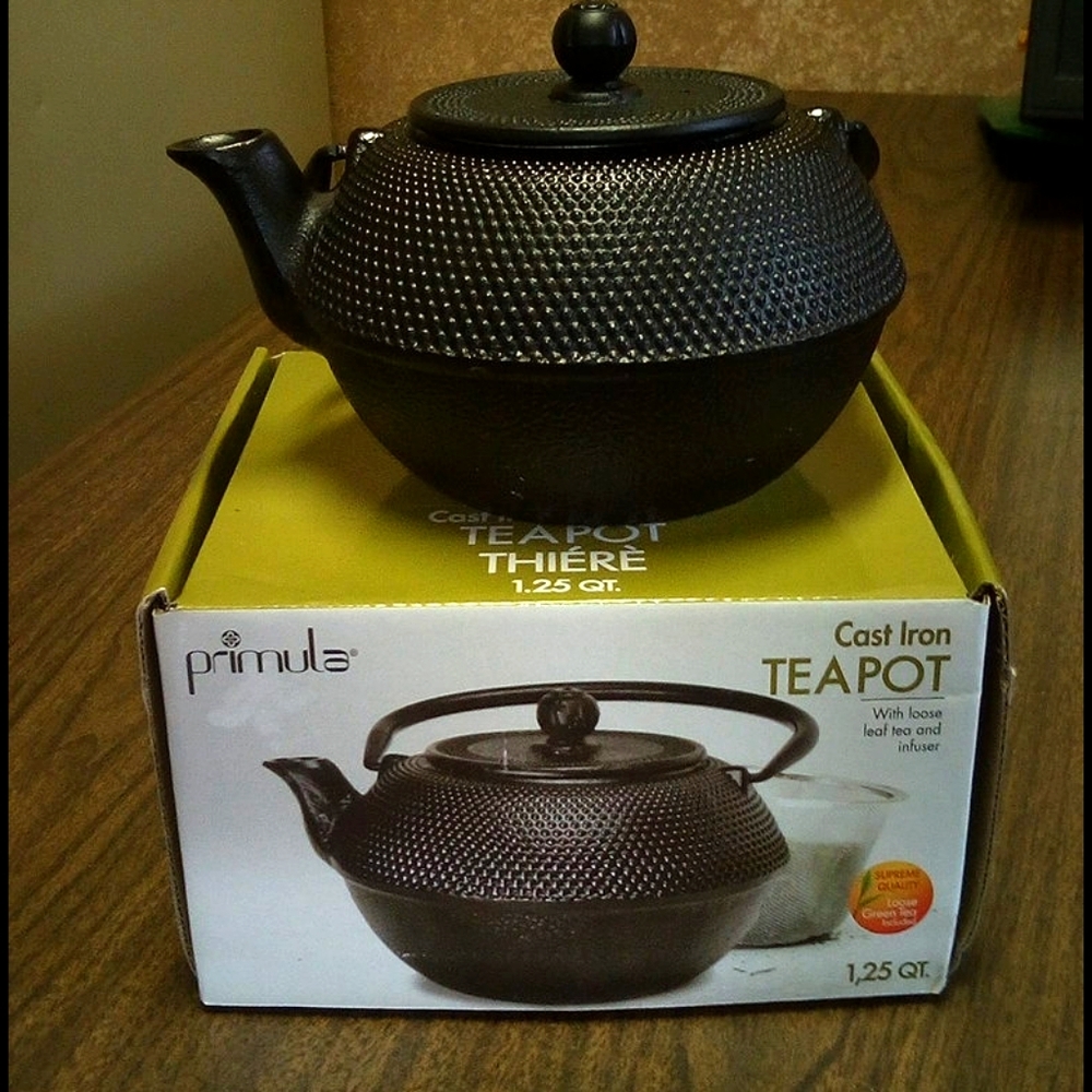 Primula Cast Iron/ En Fonte Tea Pot